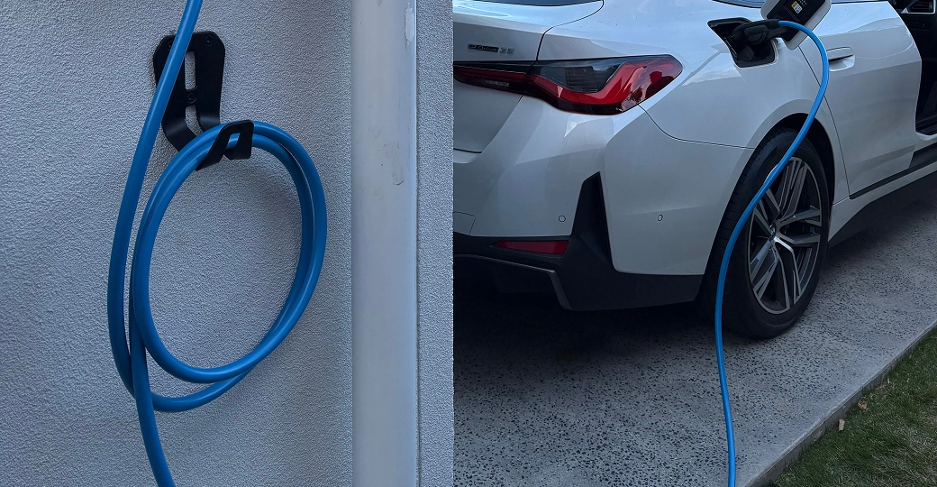 Off-Grid & Battery Systems